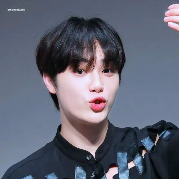 JuHaknyeon gallery image