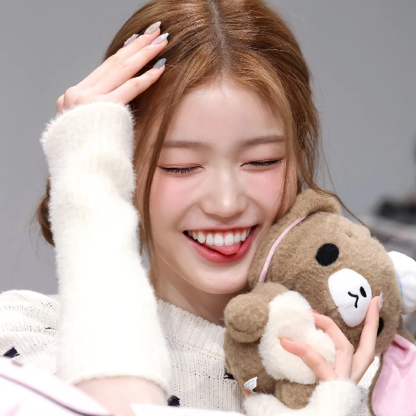 Jeong Saebi gallery image