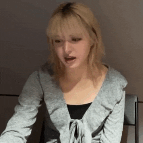 Lily gif