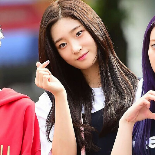 Chaeyeon gallery image