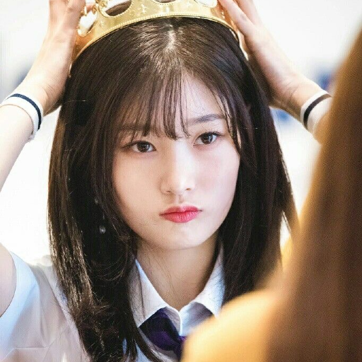 Chaeyeon gallery image