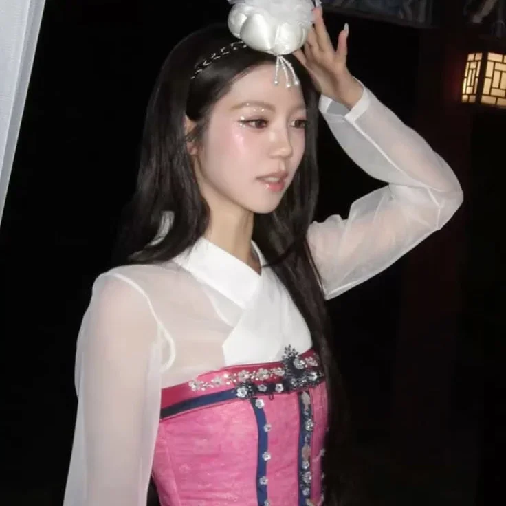 NA YEONGJOO gallery image