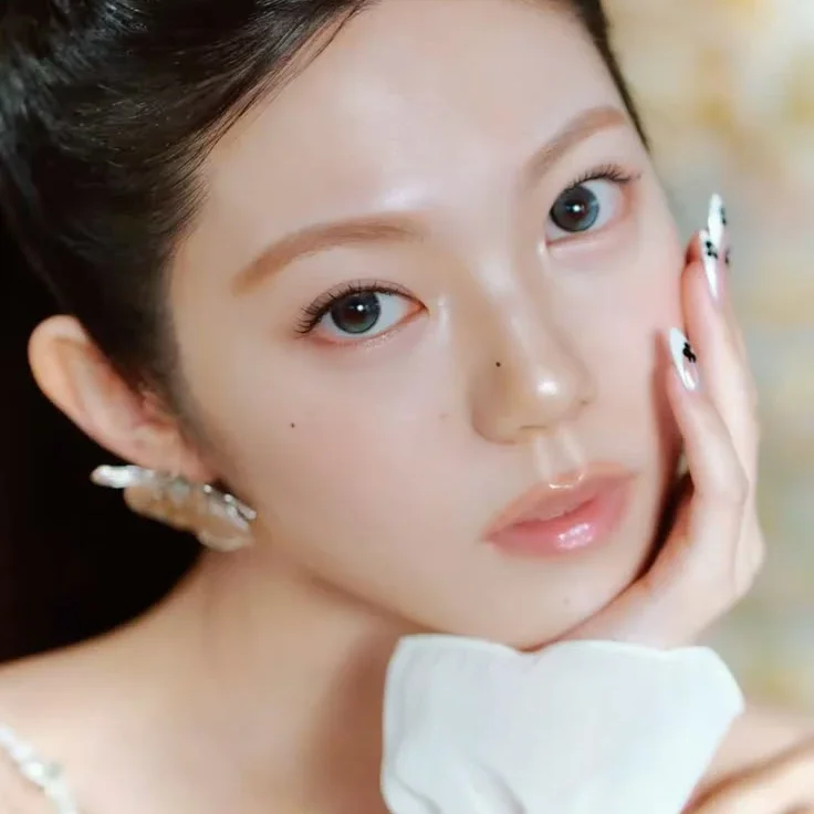 NA YEONGJOO gallery image