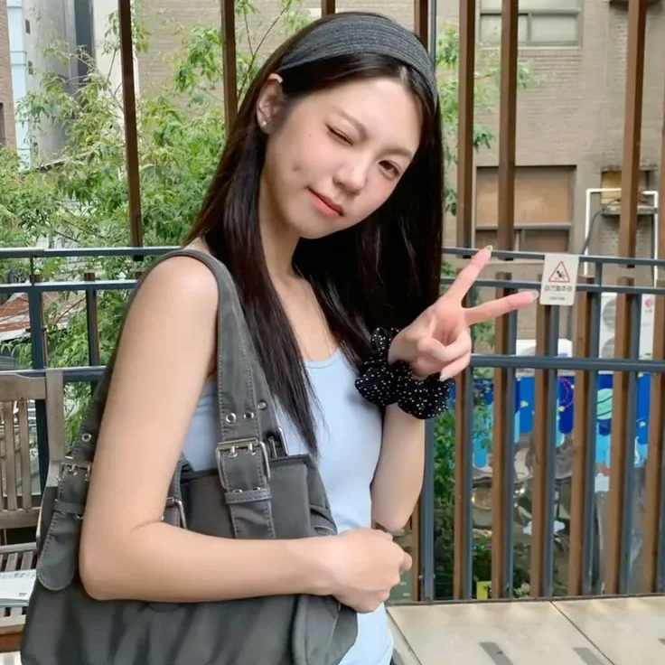 NA YEONGJOO gallery image