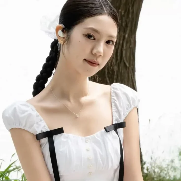 NA YEONGJOO gallery image