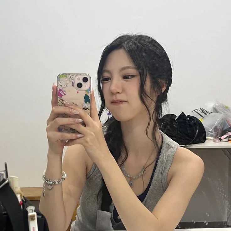 NA YEONGJOO gallery image