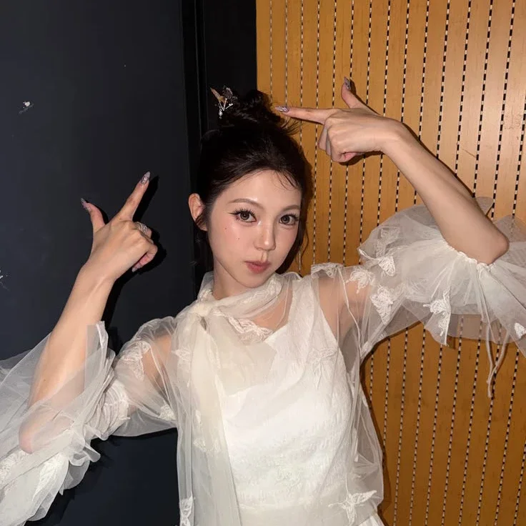 NA YEONGJOO gallery image