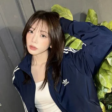 JiU