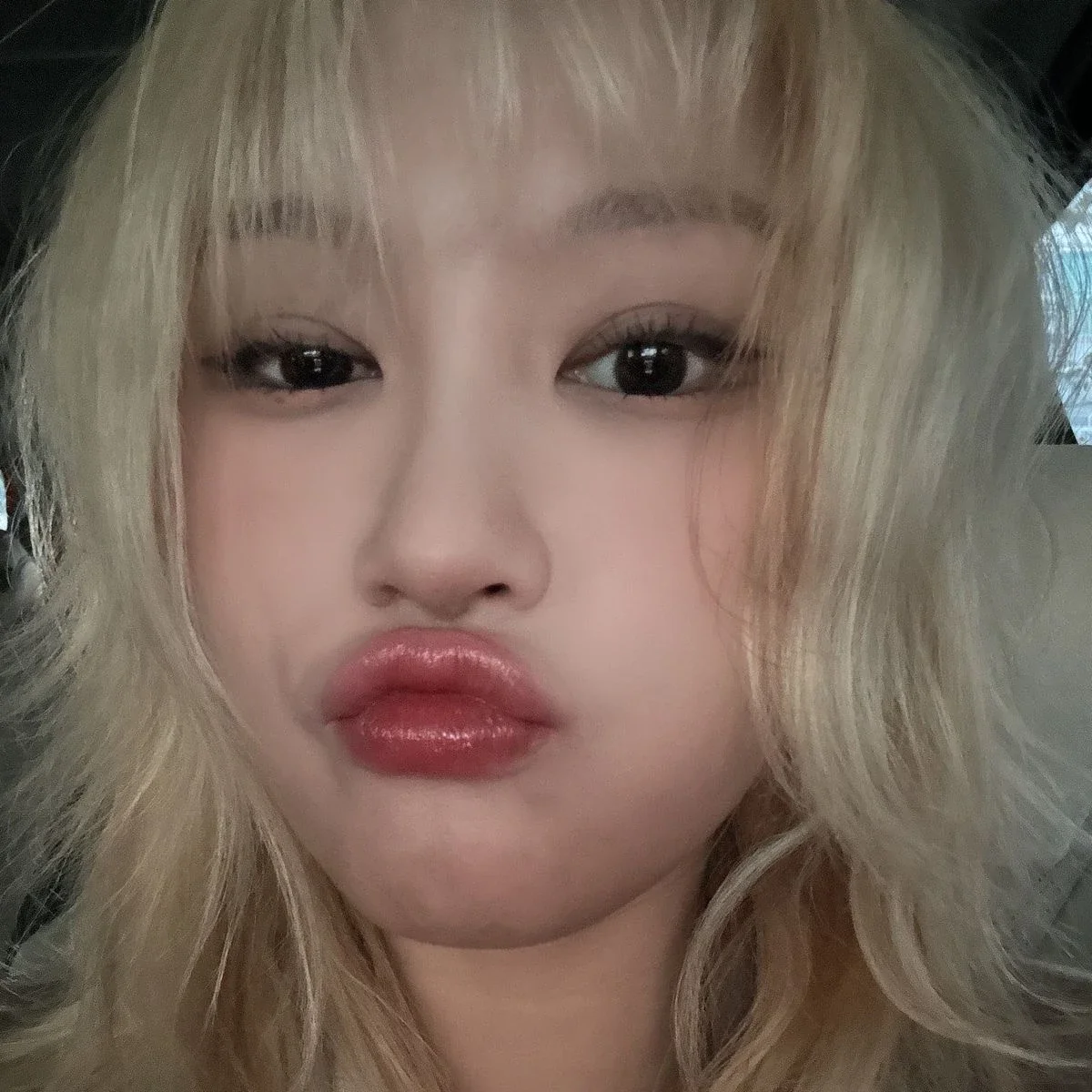 Siyeon gallery image