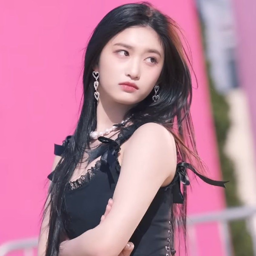 Leeseo gallery image