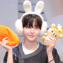 Donghyeon gallery image