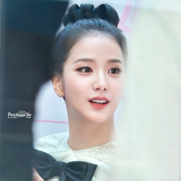 Jisoo gallery image