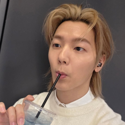 Kang Minhyuk gallery image