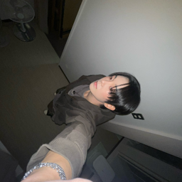 Hyunsoo gallery image