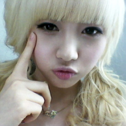 Yura gallery image