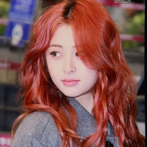 Huh Yunjin 2