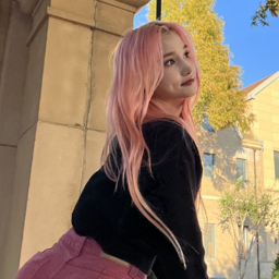 Huening Bahiyyih gallery image