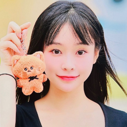 Gahyeon gallery image