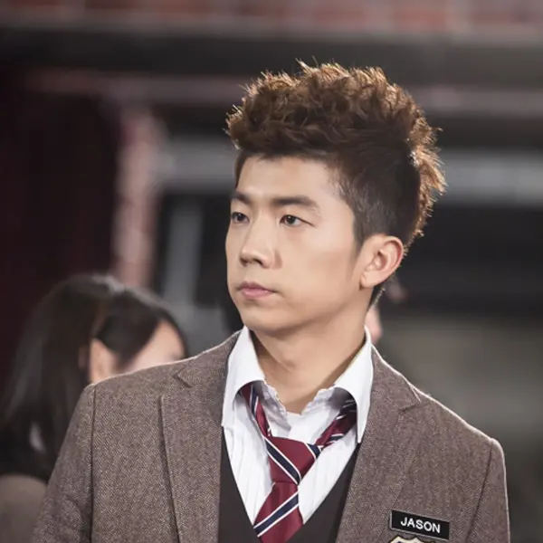 Jang Wooyoung gallery image