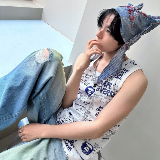 Yushi gallery image