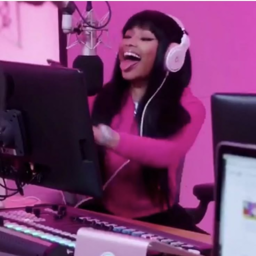 Nicki Minaj gallery image