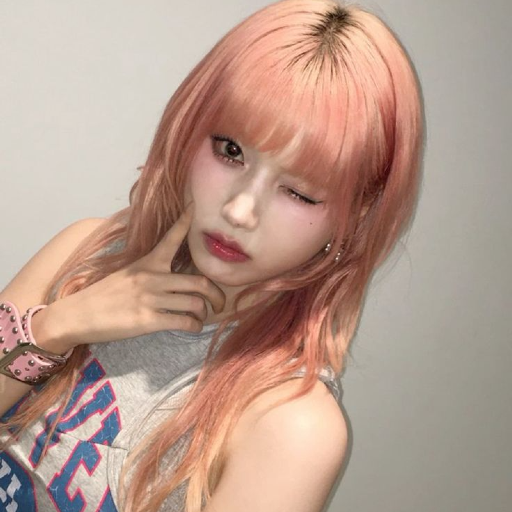 Jiwoo gallery image