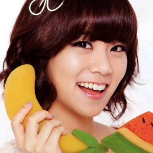 Seungyeon gallery image