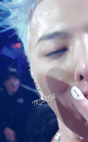 G-Dragon gif