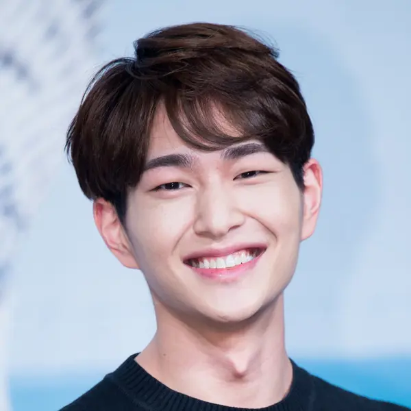 Onew gallery image