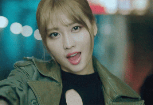 Momo gif