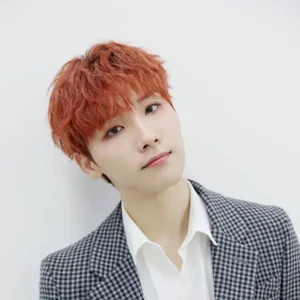 Jeon Woong gallery image
