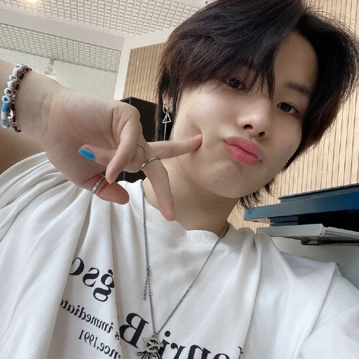 Larawan sa gallery ni Won Hyuk