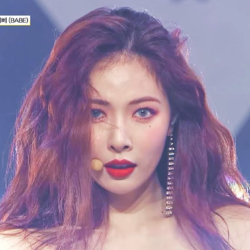 Hyuna gallery image