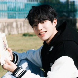 EN-KIM gallery image