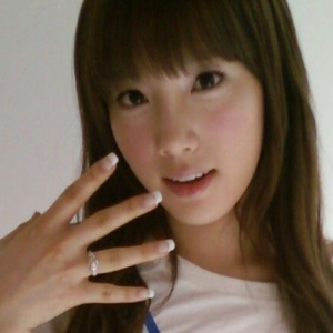 Taeyeon gallery image
