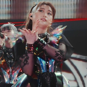 MOMOMETAL gallery image