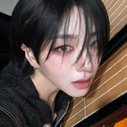 Park SoHyun gallery image