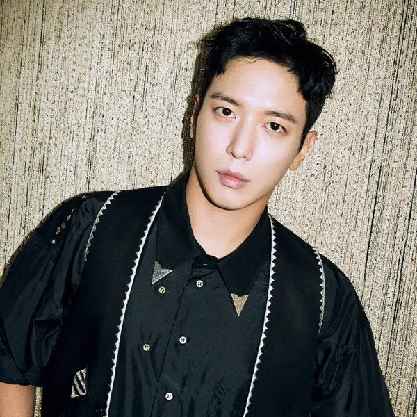 Image de galerie de Jung Yonghwa