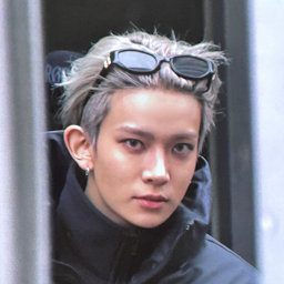 Heeseung gallery image