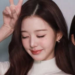 Wonyoung gallery image