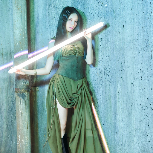 Elkie gallery image
