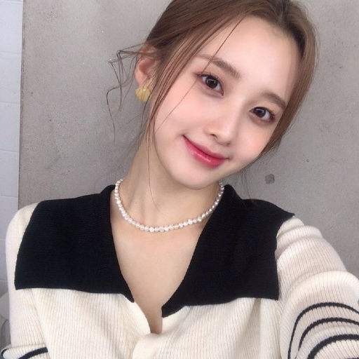 Imej galeri Nayoung