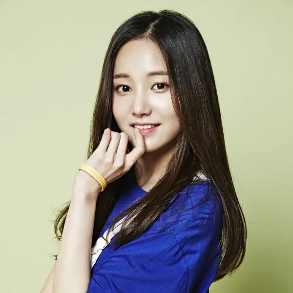 Yeonwoo gallery image