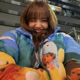 Lalisa gallery image