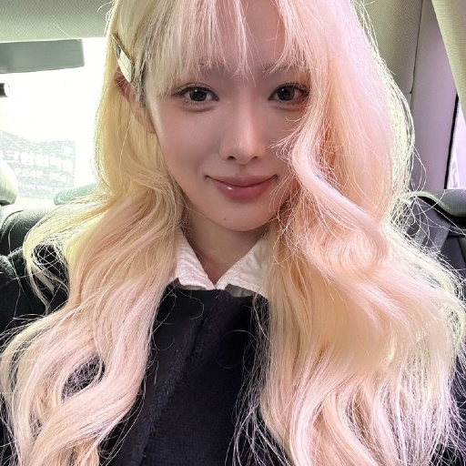 Larawan sa gallery ni Yeyoung