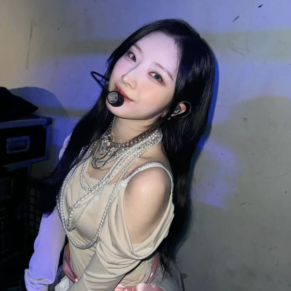 Larawan sa gallery ni Haseul