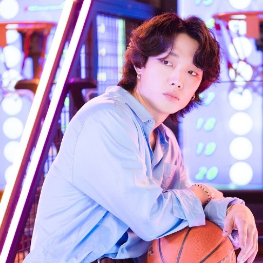 Bobby gallery image