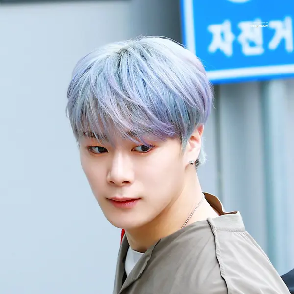 Moon Bin gallery image
