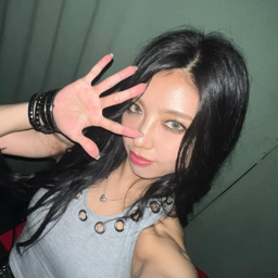 Sayaka gallery image