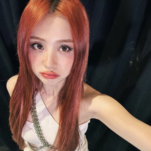 Huh Yunjin 1